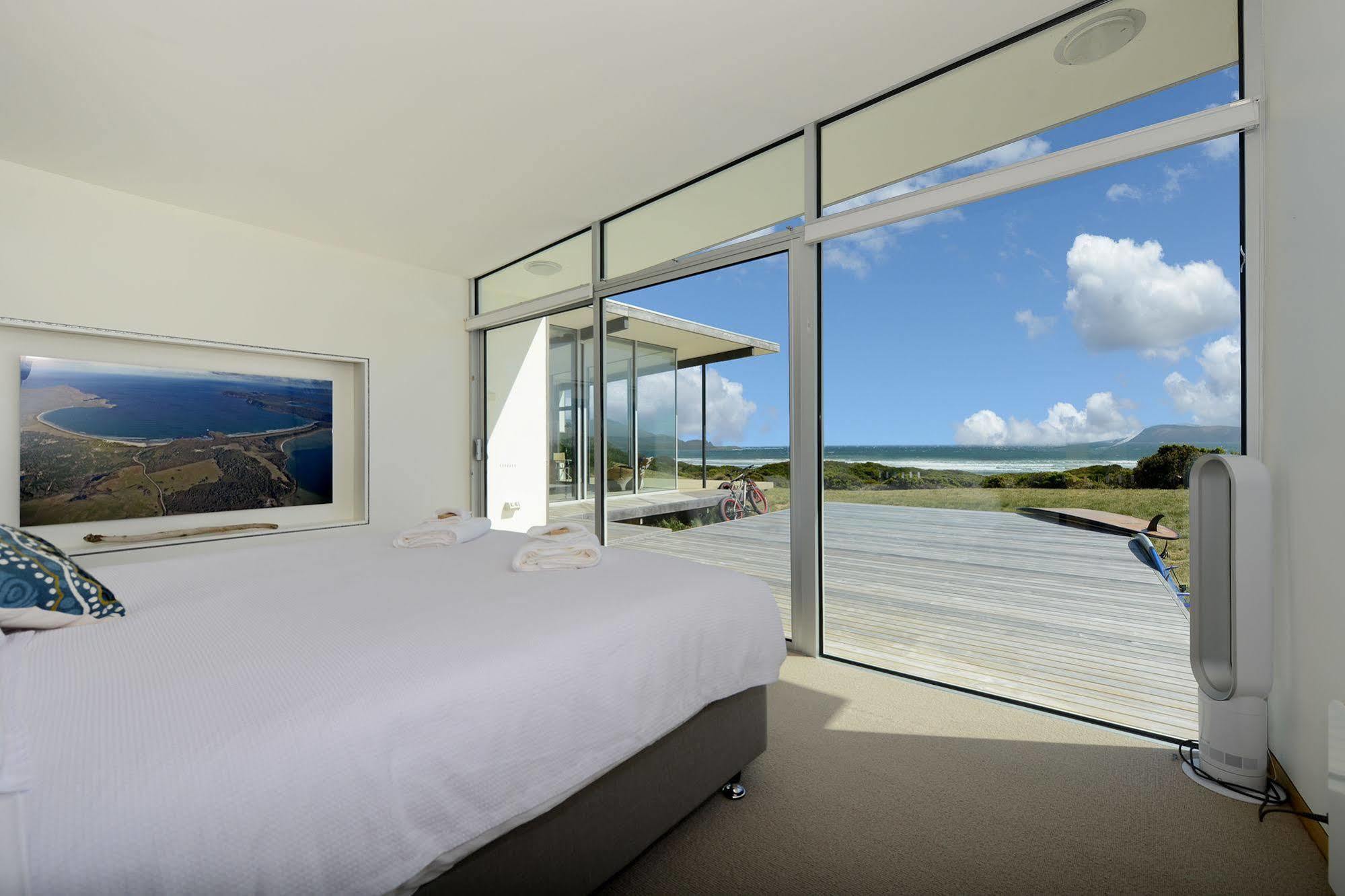 Cloudy Bay Beach House South Bruny Exterior foto